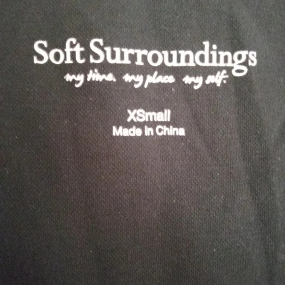 Soft Surroundings Black Tunic Top Gold Zipper Modal Blend Size XS - Picture 5 of 6